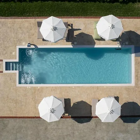 Marea Twins Dhrosiá